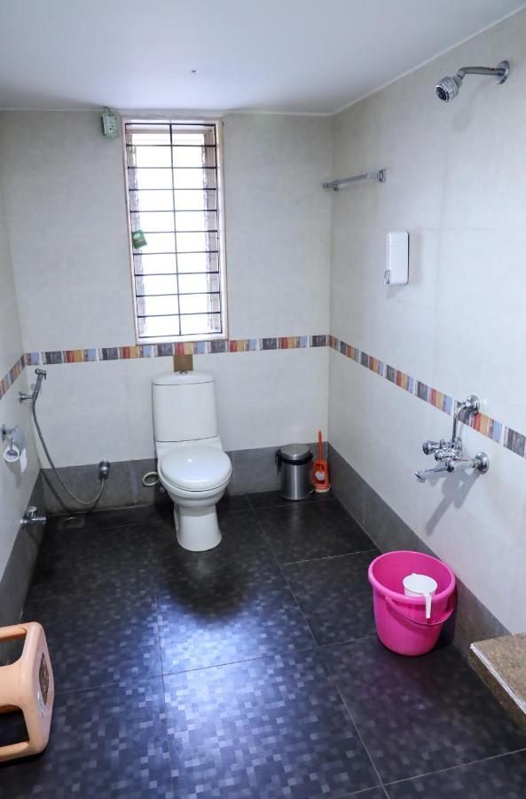 Surya Kiran Miramar Bed and Breakfast Panaji Eksteriør billede