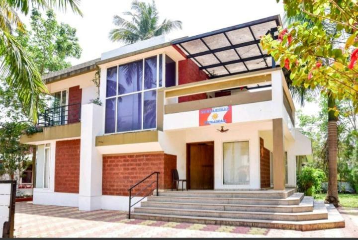 Surya Kiran Miramar Bed and Breakfast Panaji Eksteriør billede