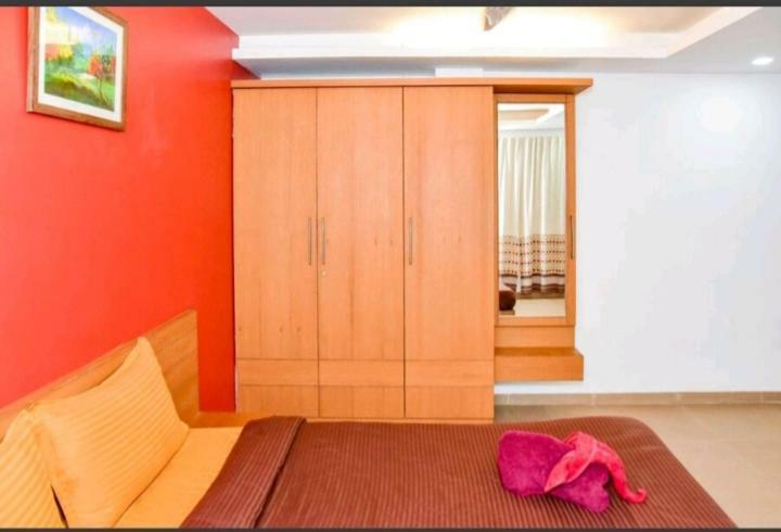 Surya Kiran Miramar Bed and Breakfast Panaji Eksteriør billede
