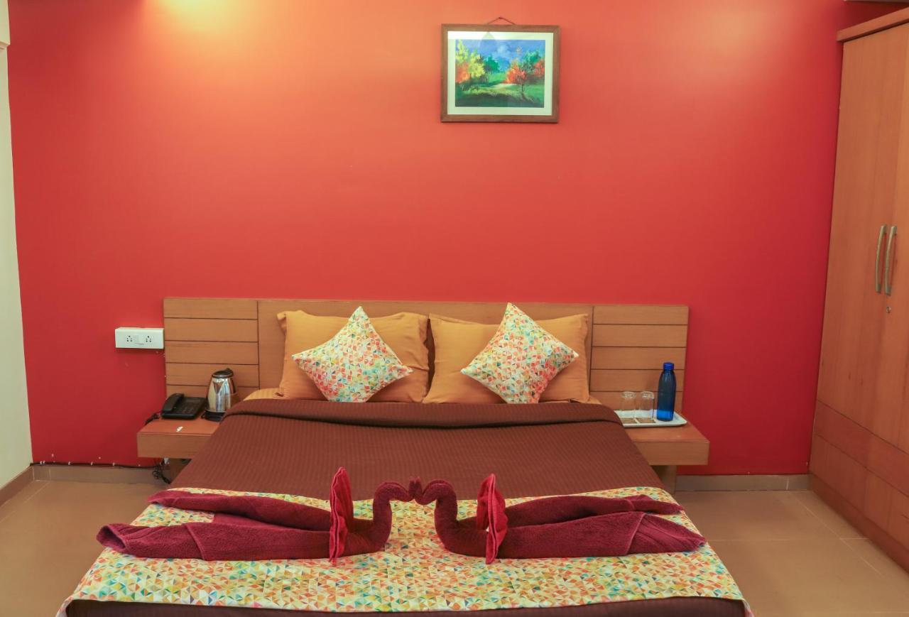 Surya Kiran Miramar Bed and Breakfast Panaji Eksteriør billede